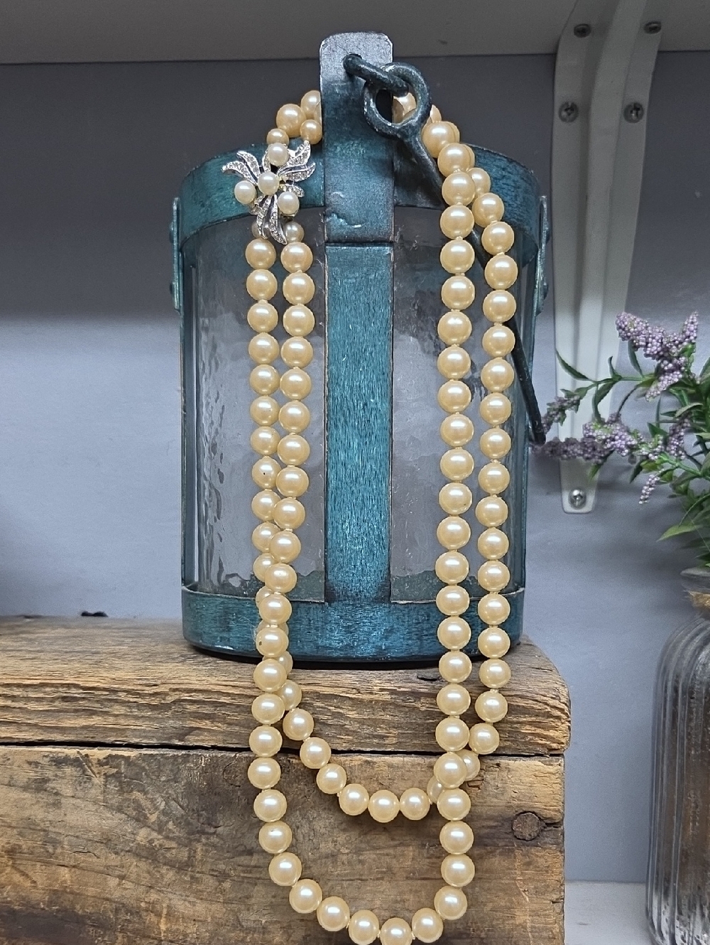 Vintage Classic Cream Pearl Double-Strand Necklace